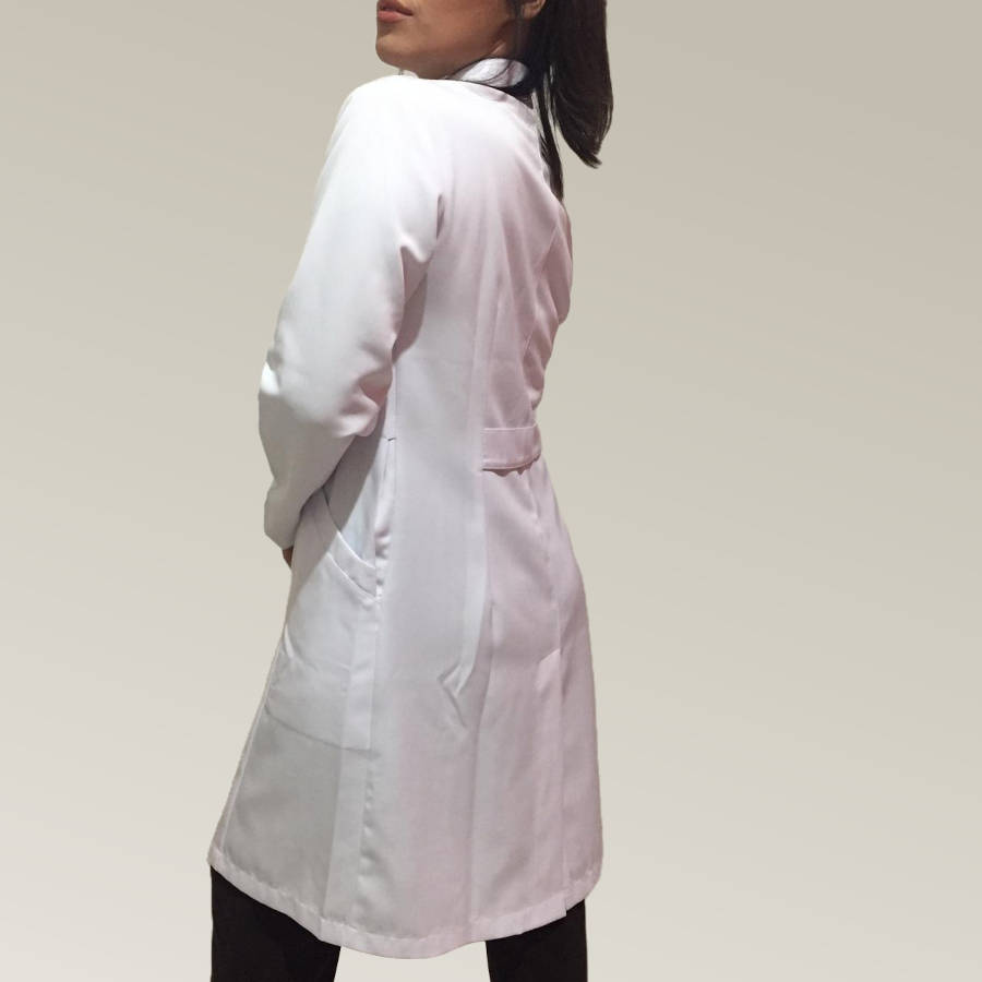 Jaleco Feminino Branco Acinturado Bolso Corte Faca Microfibra Pesada - Imagem 4