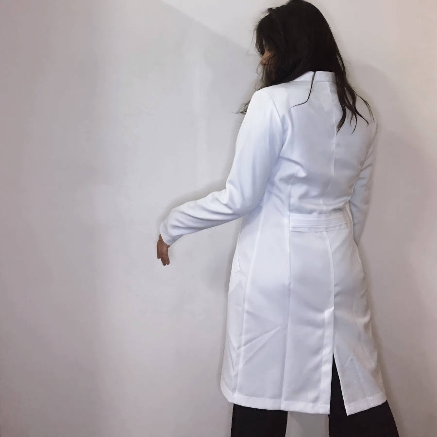 Jaleco Feminino Branco Acinturado Gabardine Microfibra Pesada - Imagem 5
