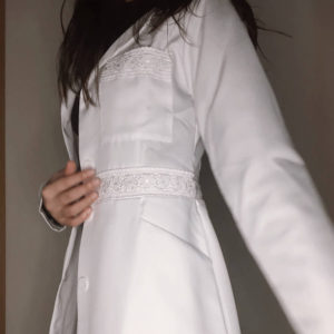 Jaleco Feminino Branco Acinturado Com Renda Gabardine Microfibra